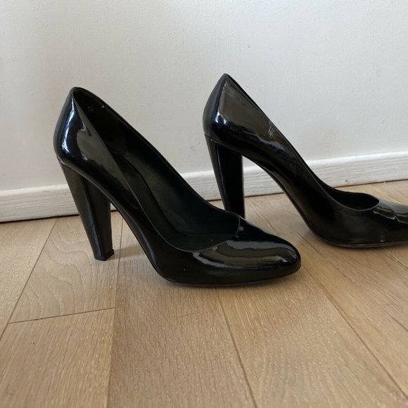 Miu Miu Size 7.5 Patent Leather Black 38 High Heel - Picture 6 of 7